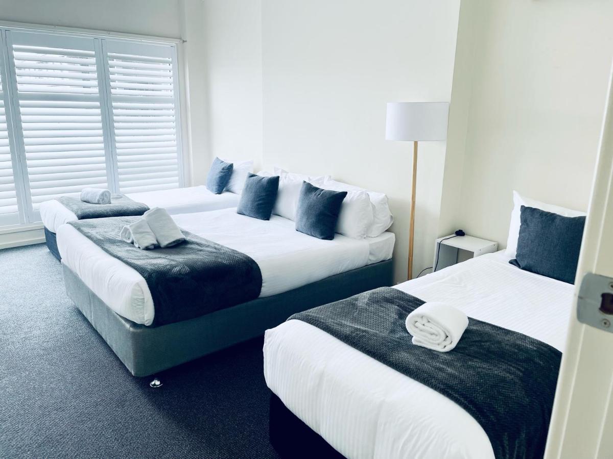 The Astor Hotel Motel Goulburn Esterno foto